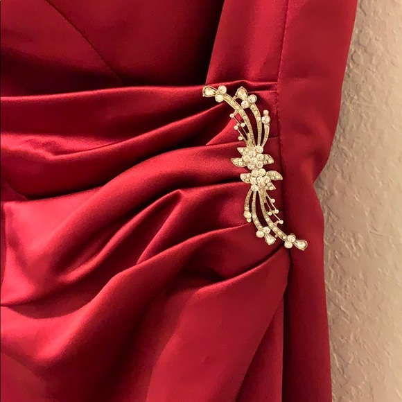Prom Dress - Picture 3 of 10